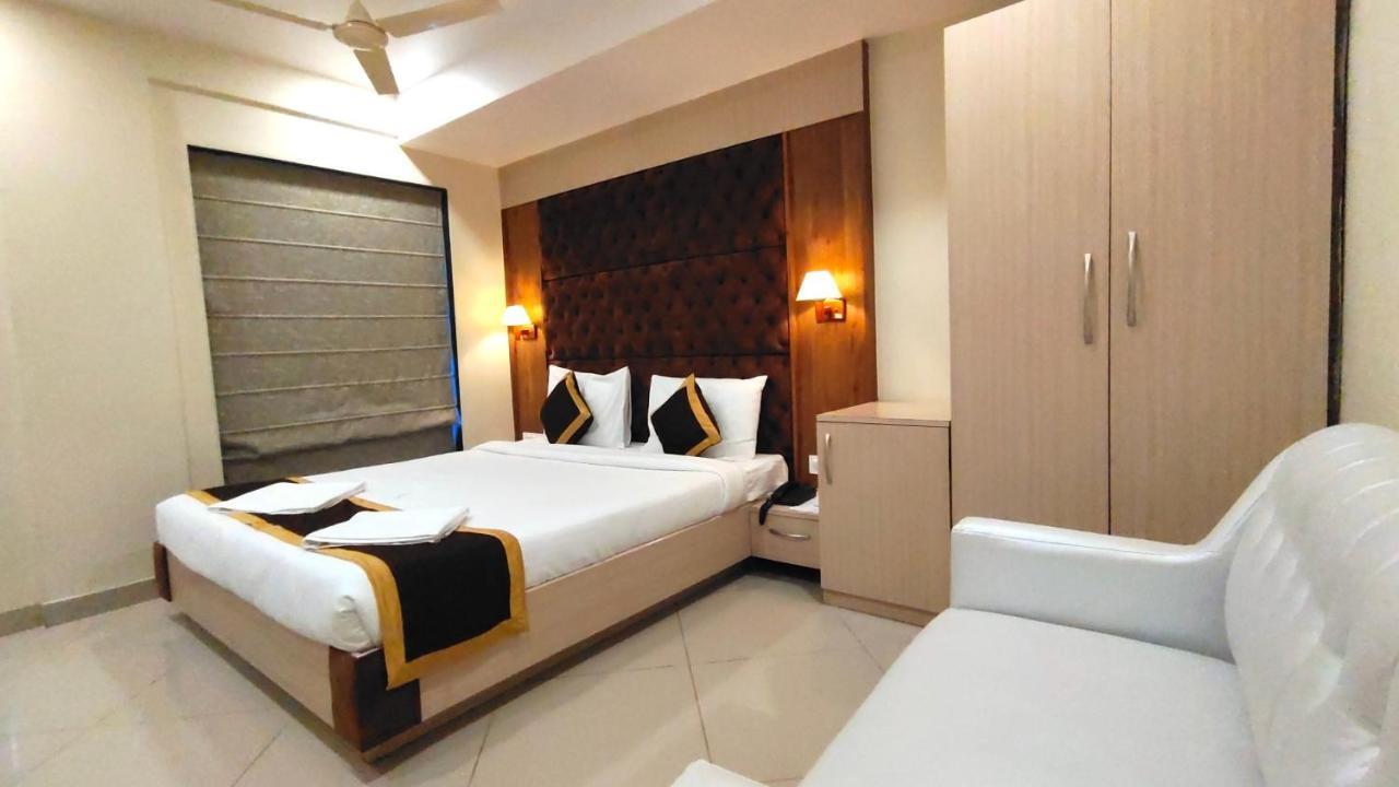 The Panash - Hotel & Banquet 콜카타 외부 사진